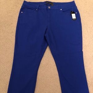 Blue jeans from fashion to figure